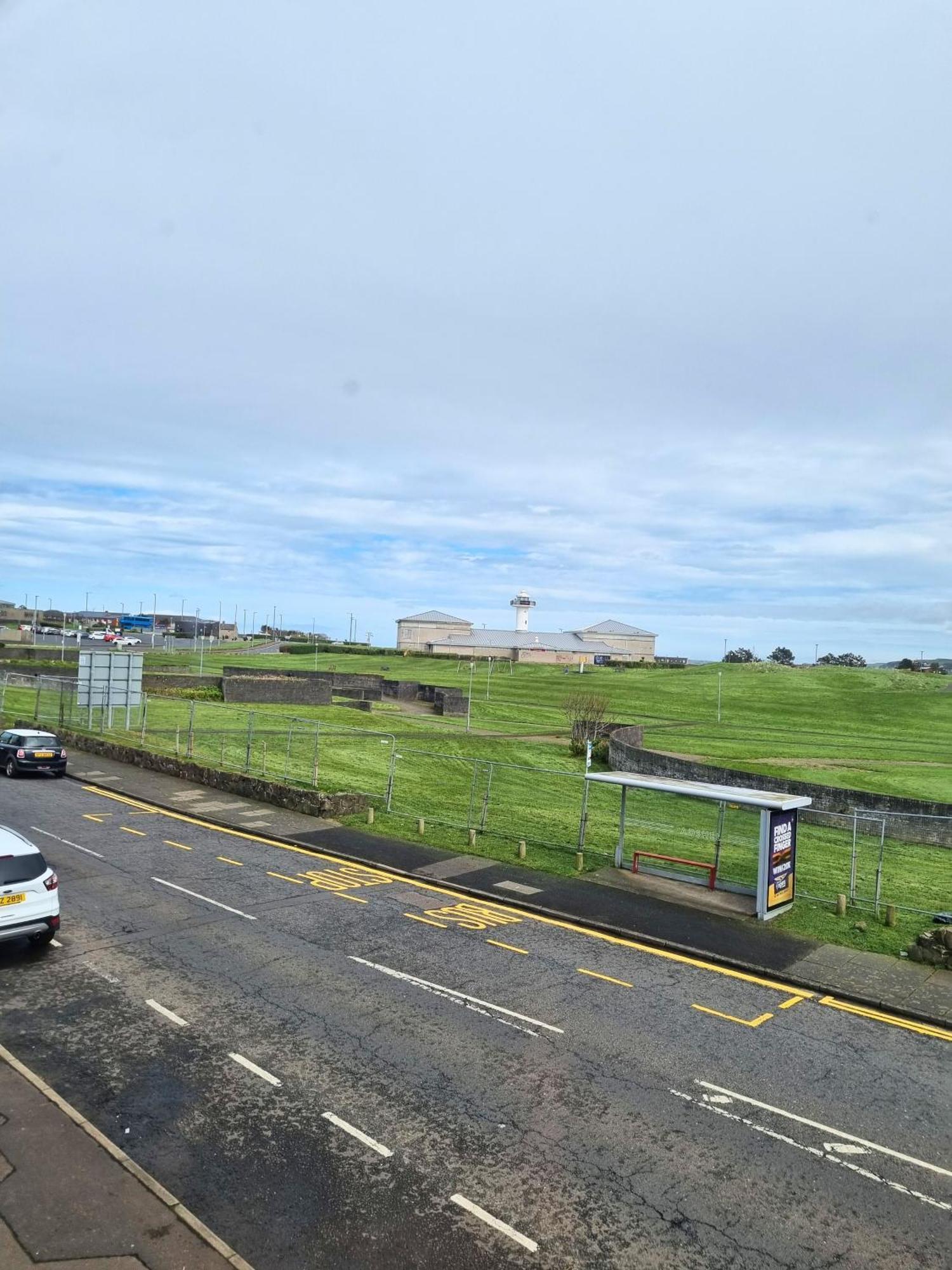 2 Dunluce Green - Portrush By The Sea Exterior foto