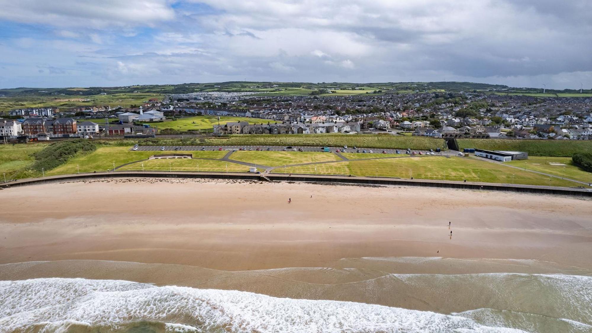 2 Dunluce Green - Portrush By The Sea Exterior foto